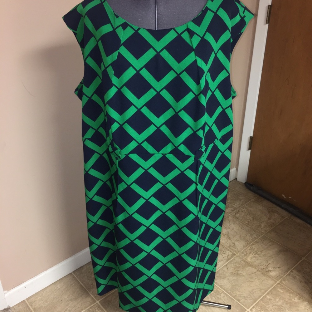 I LE New York Green and blue  plus size dress 20W